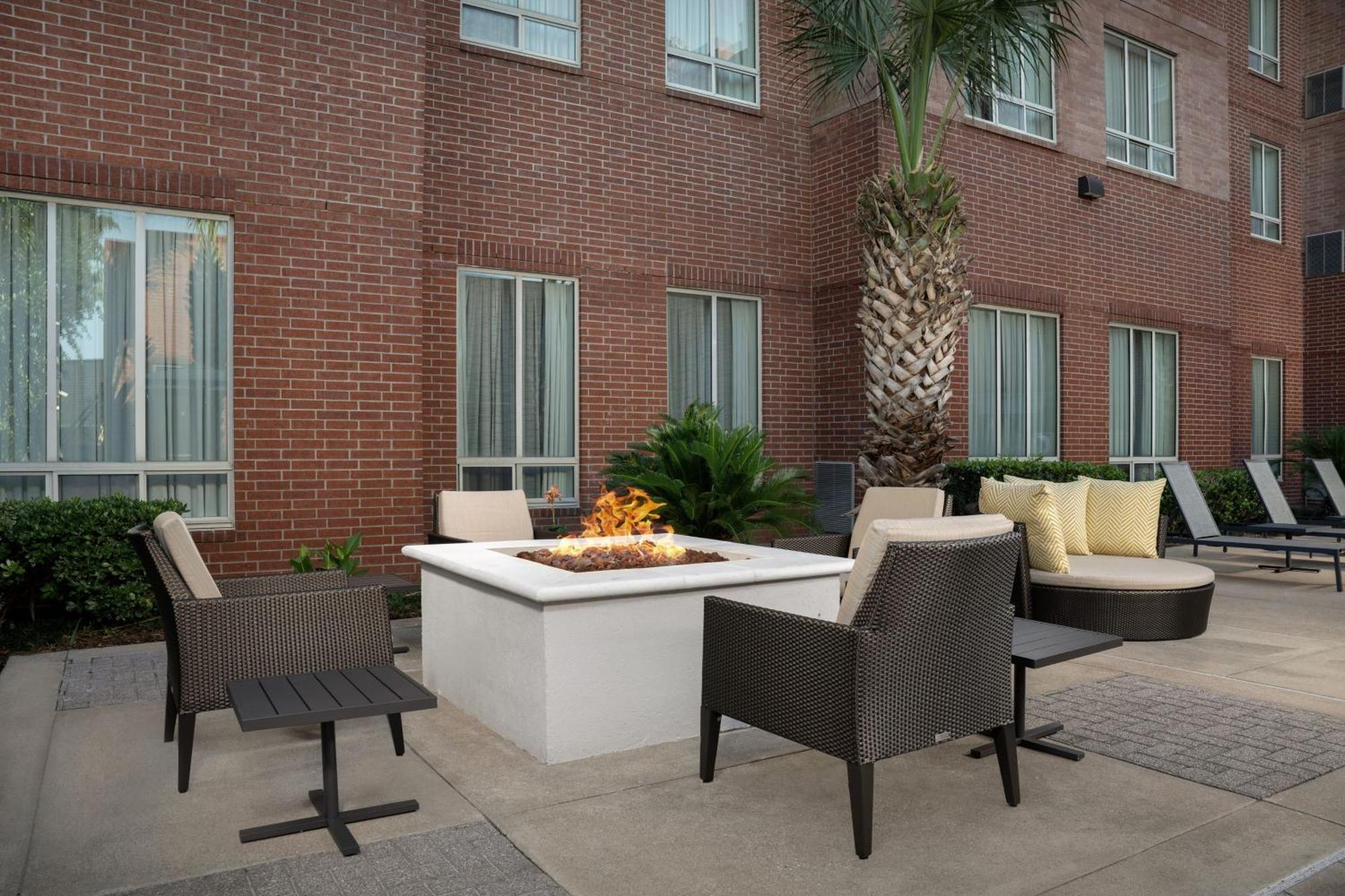 Residence Inn Houston West Energy Corridor Esterno foto