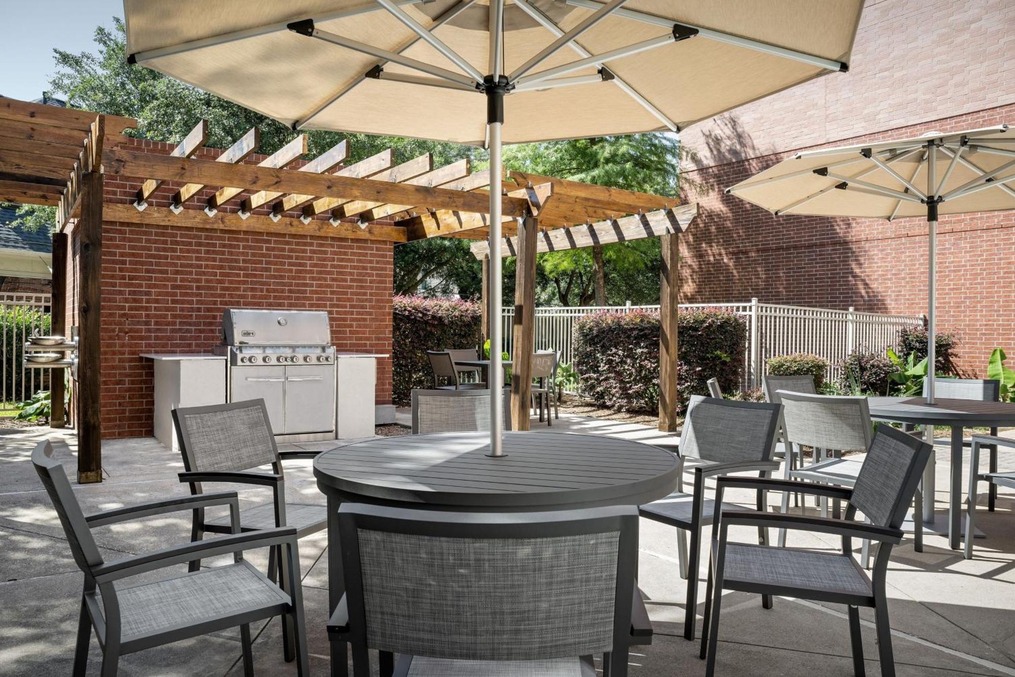 Residence Inn Houston West Energy Corridor Esterno foto