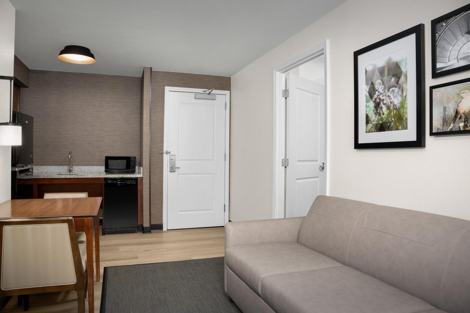 Residence Inn Houston West Energy Corridor Esterno foto
